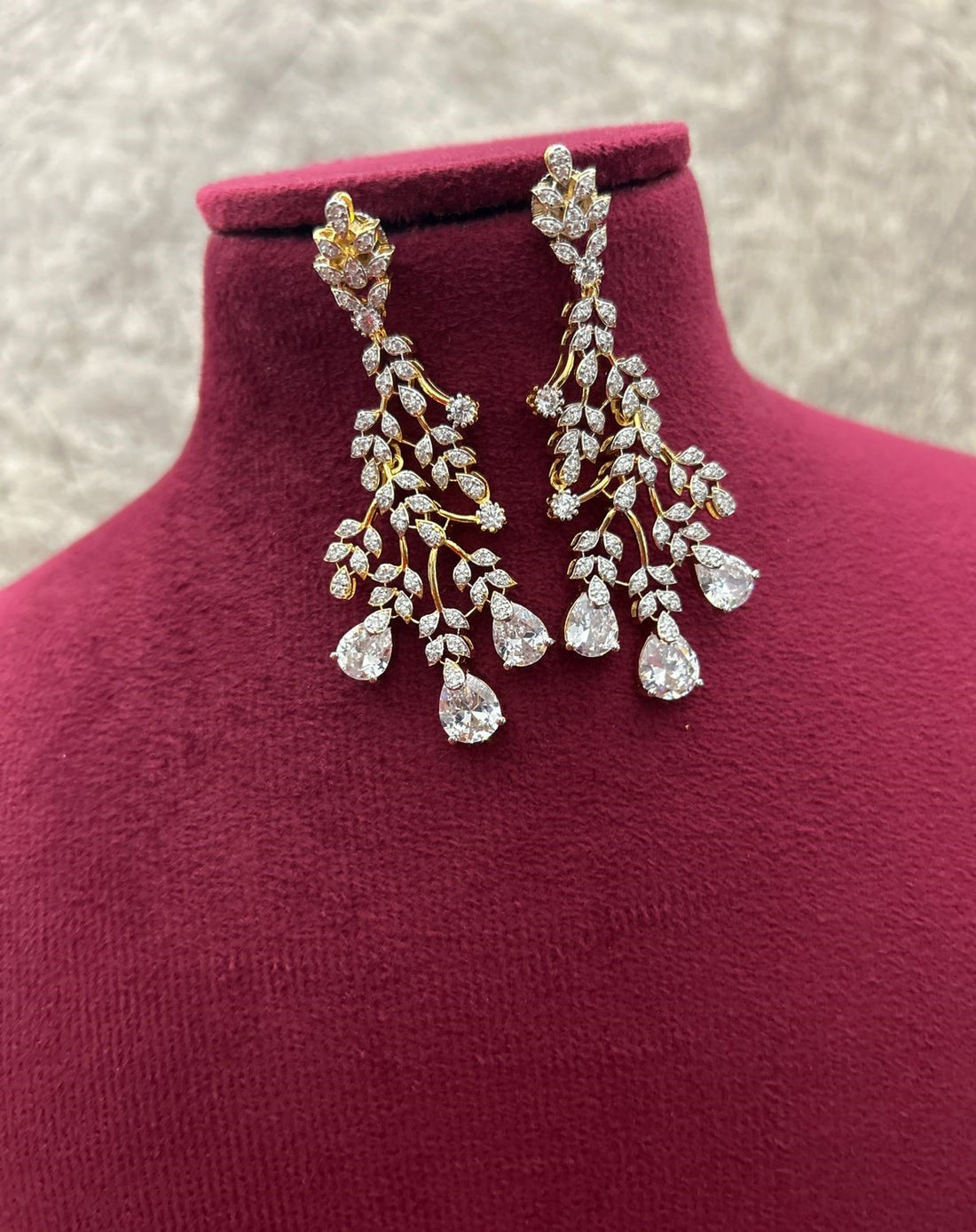 Gold Polish American Diamond Leaf Design Necklace Set