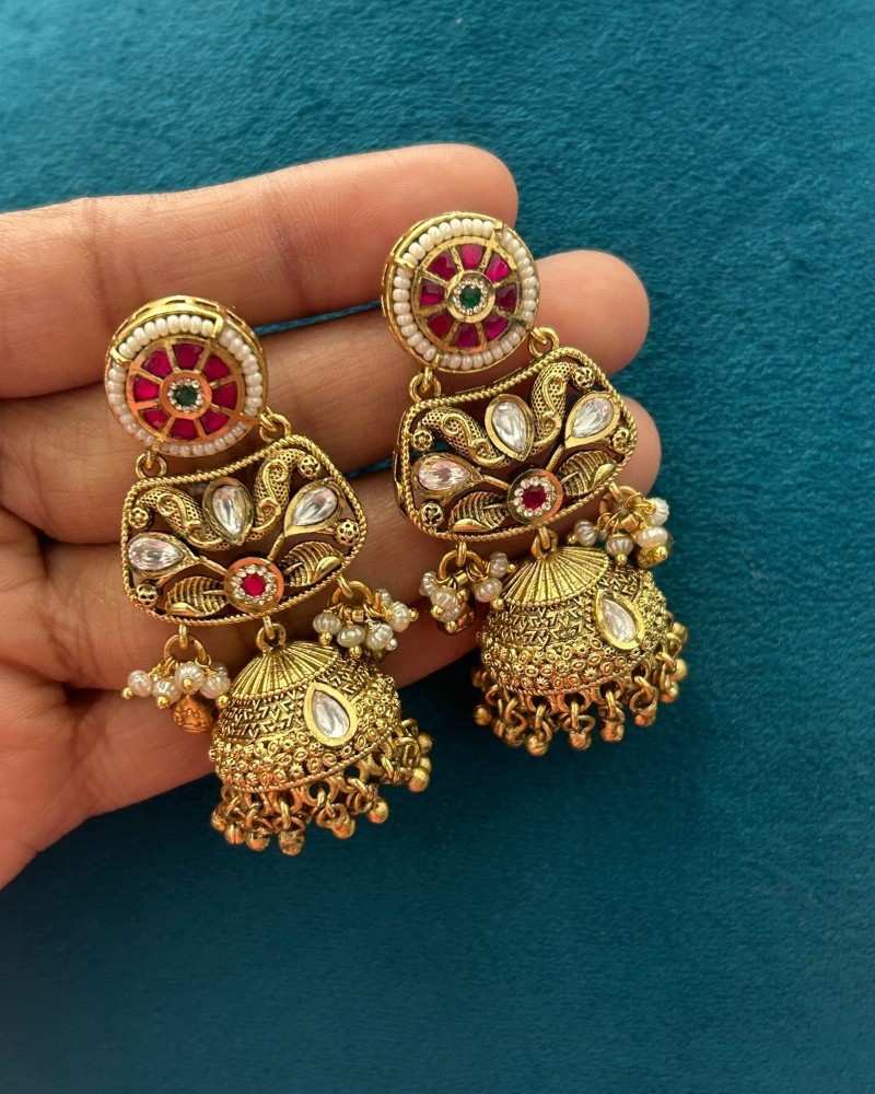 Traditional Gold Finish Temple Necklace Set with Kundan Work, Pearl & Bead Drops