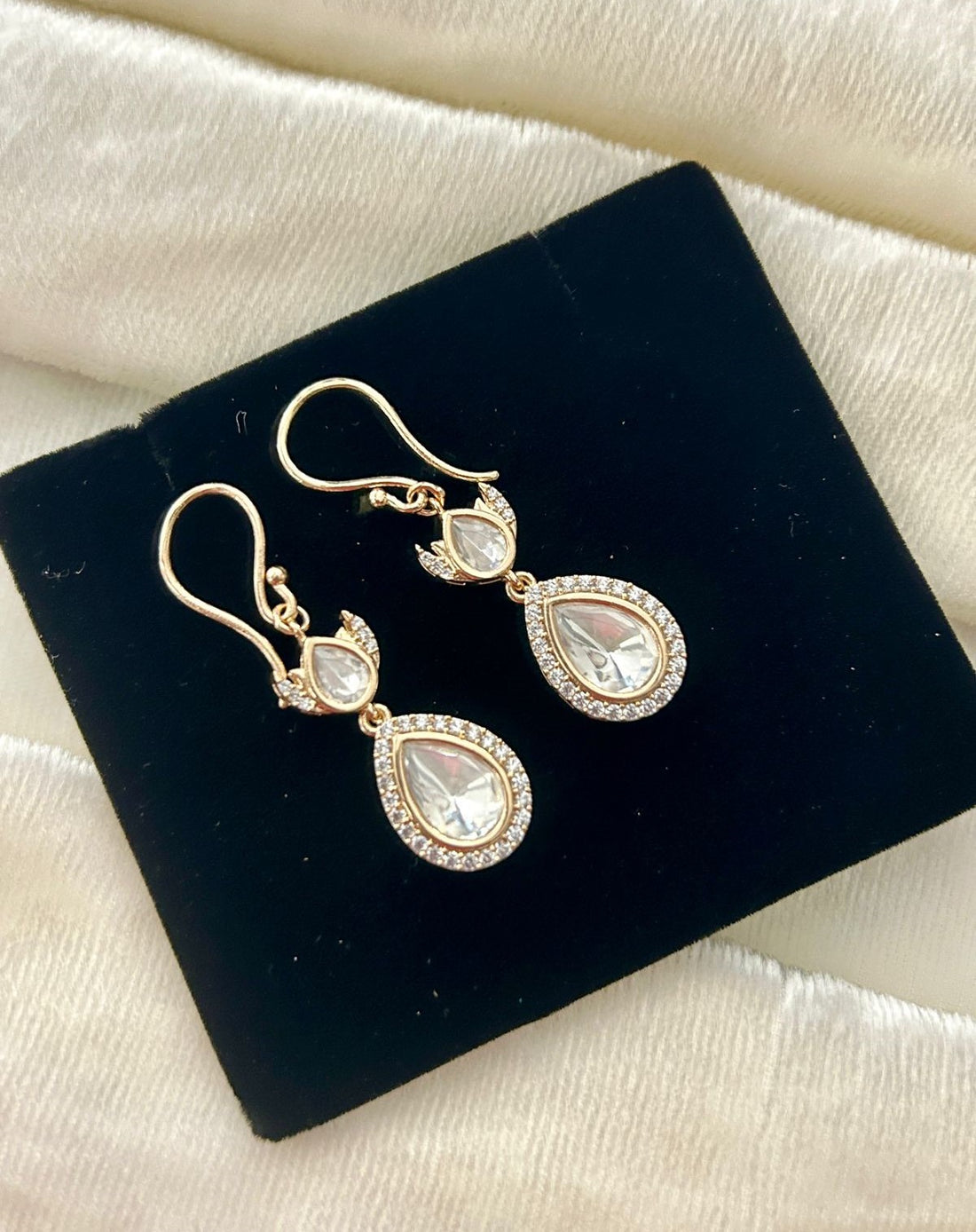 Premium Kundan Teardrop Earrings Green White Red Gold Finish