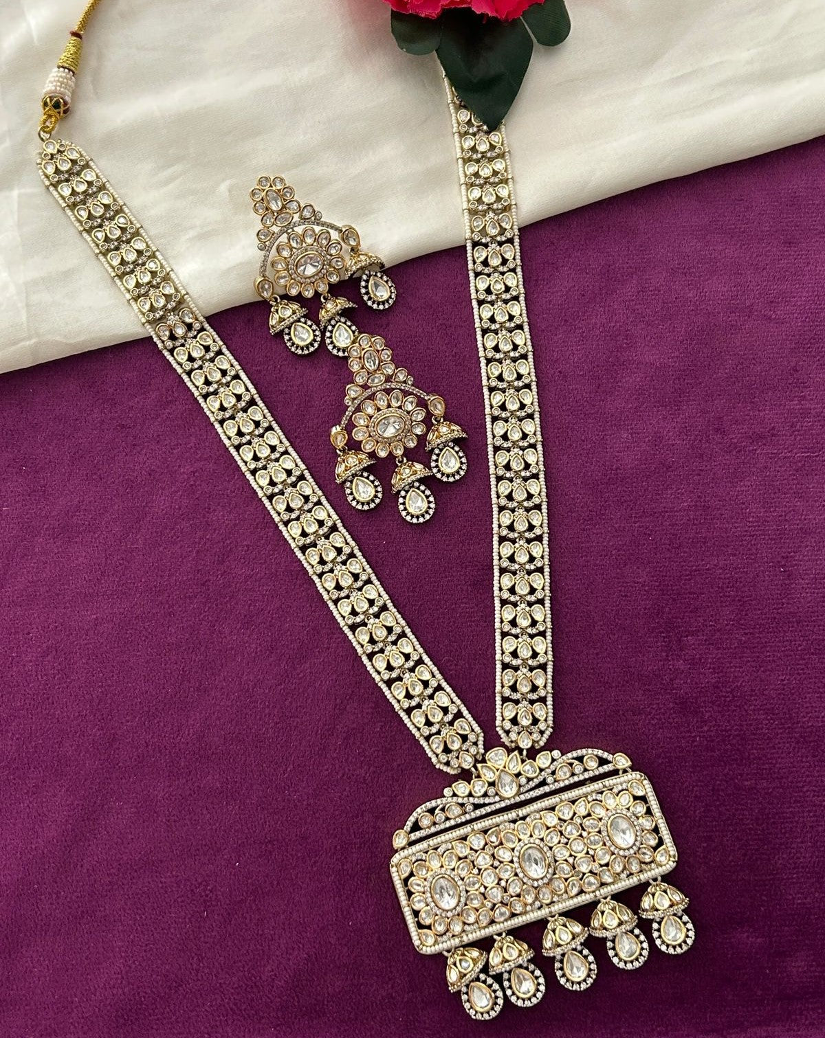Gold Tone Royal Kundan Long Necklace Set Rani Haar Style with Statement Pendant And Earrings