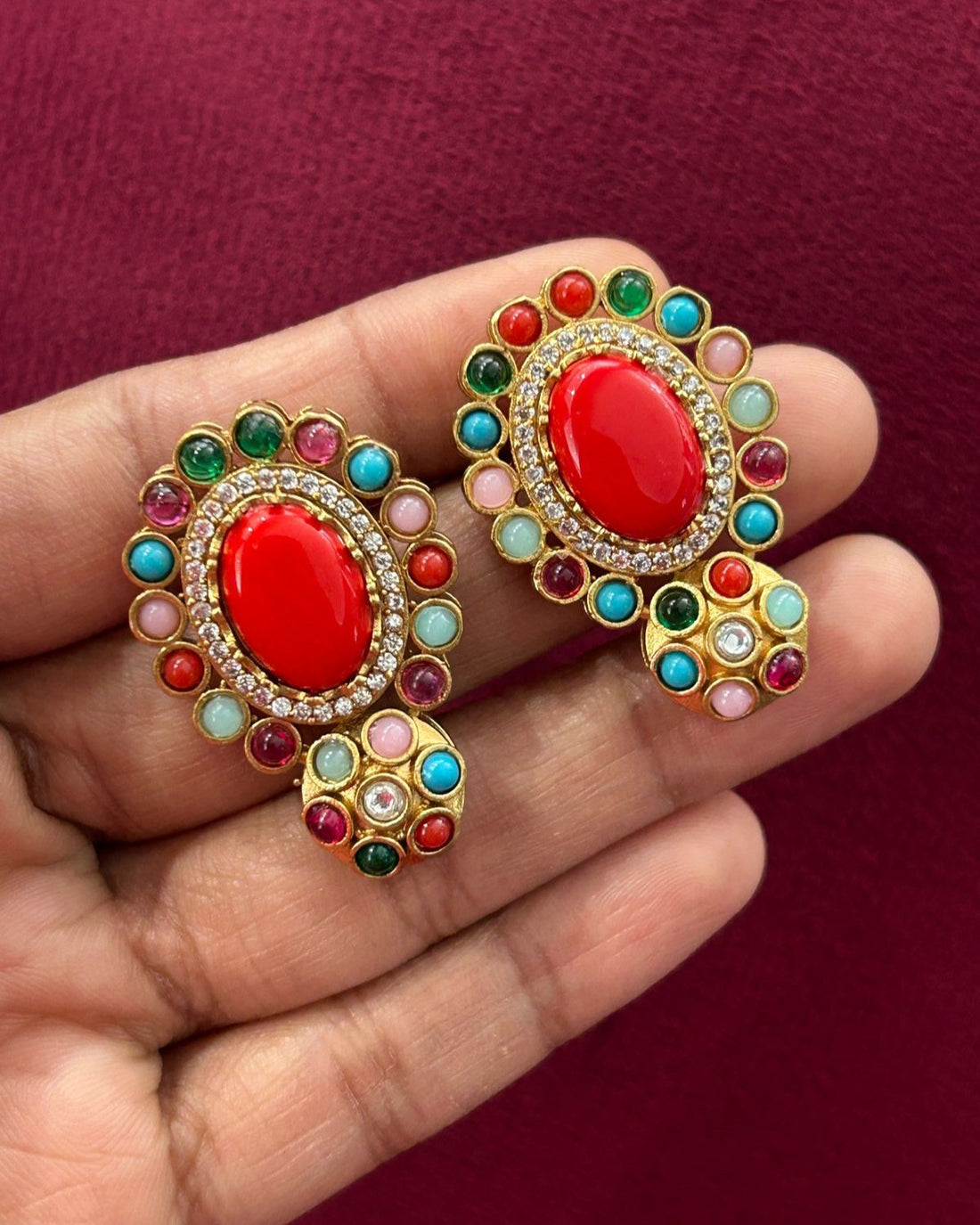 Premium Multicolor Oval Stone Statement Necklace Set (Green / Red / Yellow Variants)