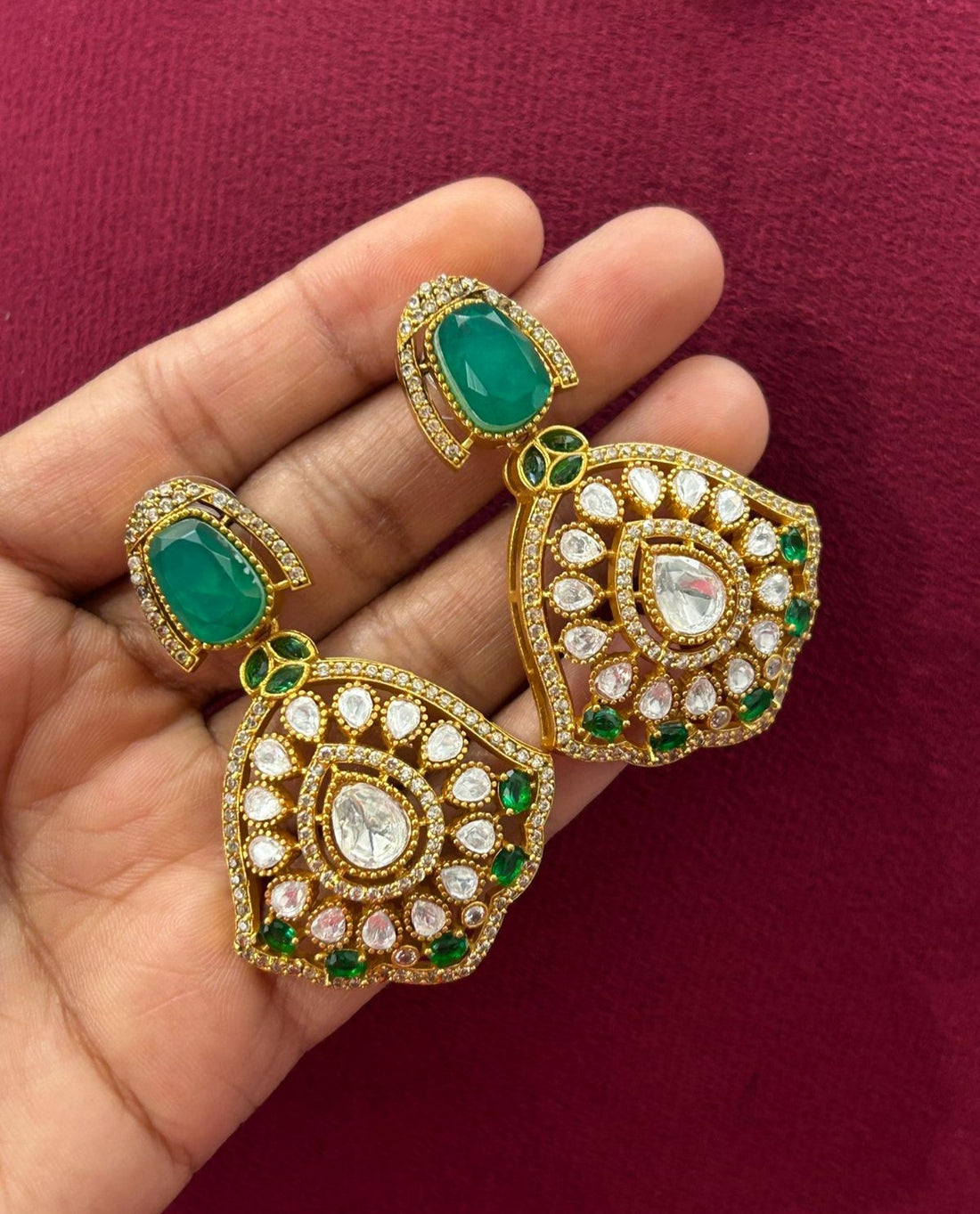 Premium Emerald Green and Ruby Red Bridal Polki Choker Necklace Set with Earrings