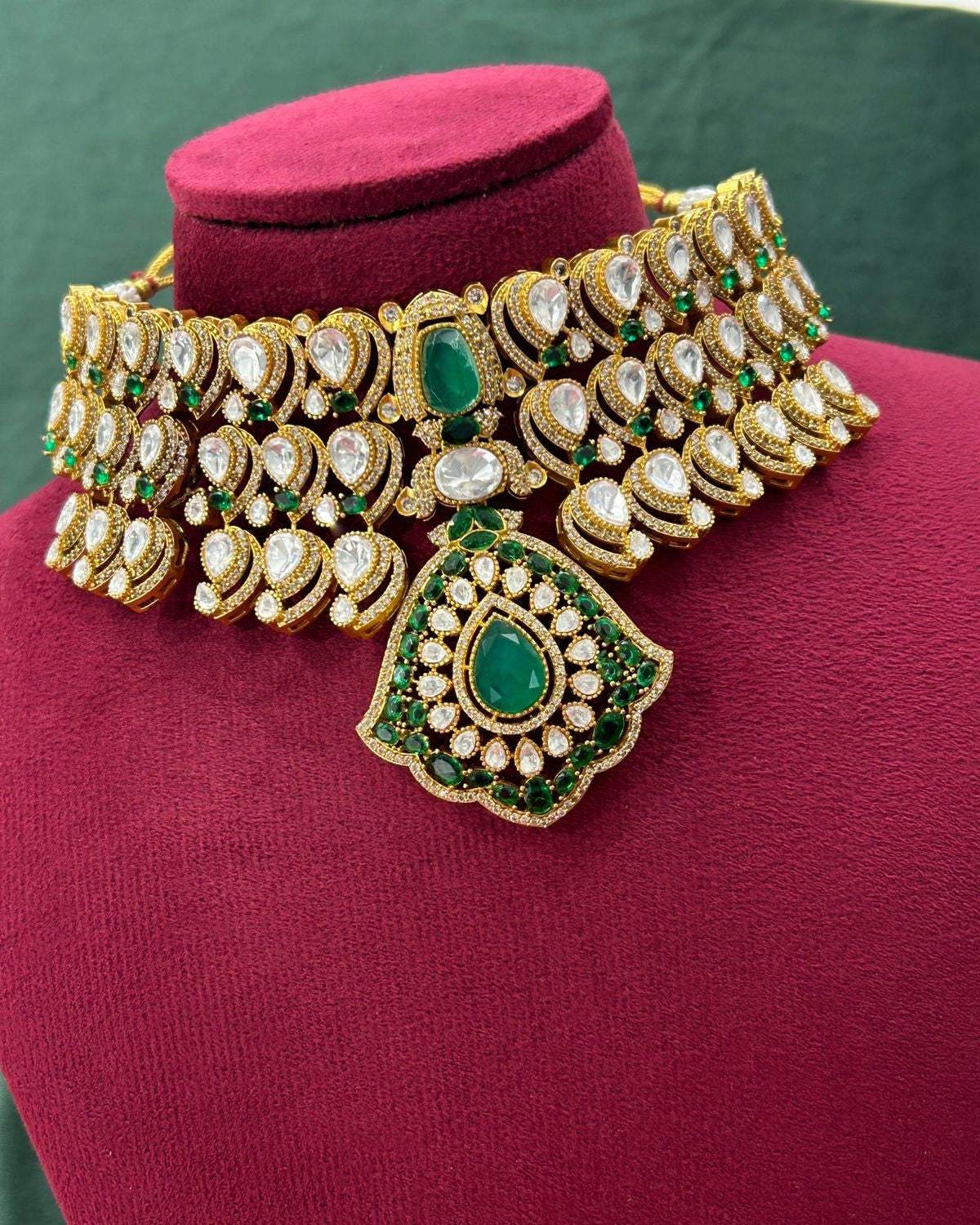 Premium Emerald Green and Ruby Red Bridal Polki Choker Necklace Set with Earrings