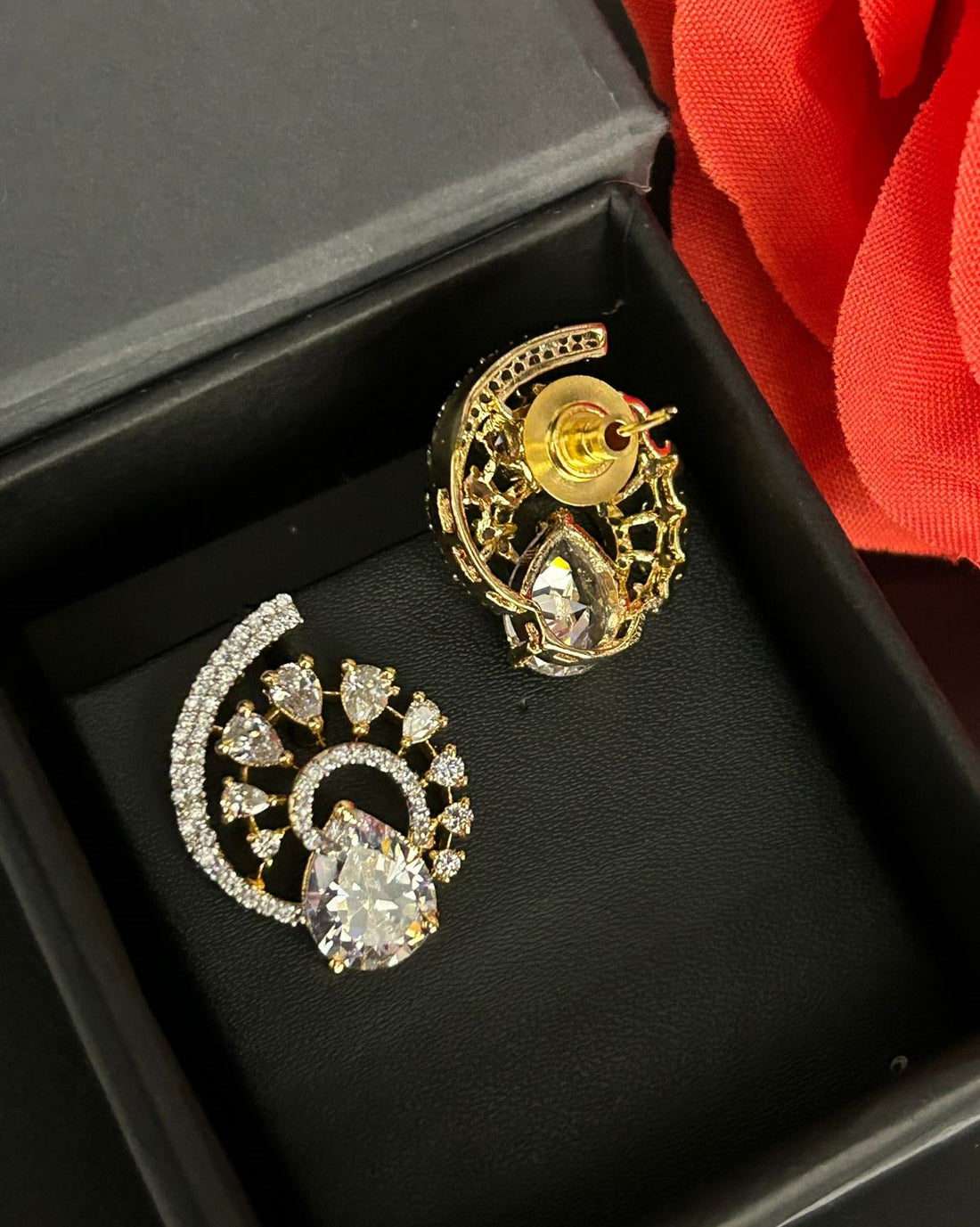 Premium Regal Spiral Drops – Gold Polish Diamond Statement Earrings