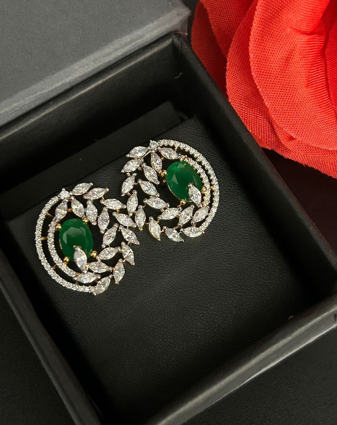 Premium Royal Vine Halo Earrings – Gold Polish Diamond Statement Design