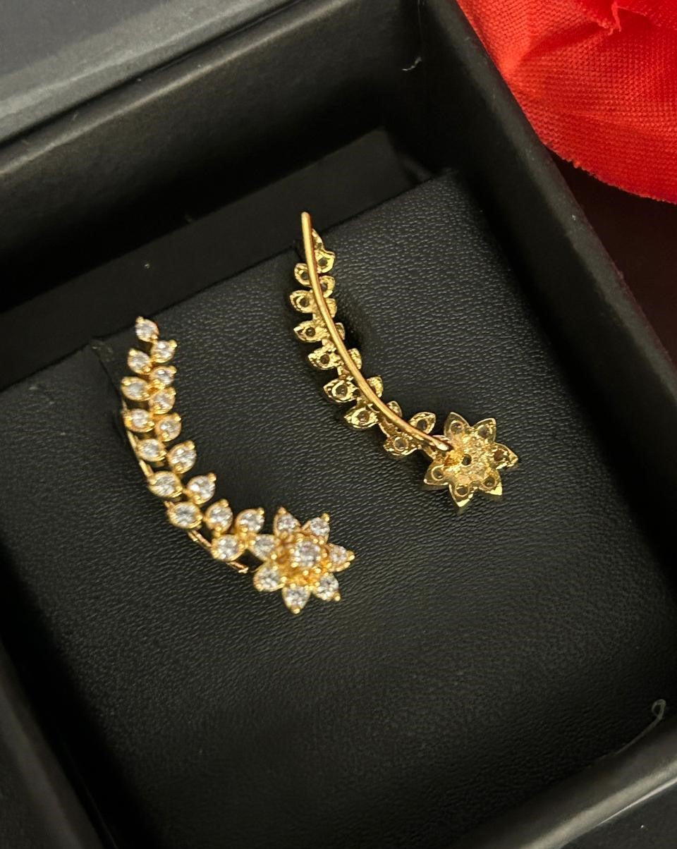 Premium Virelle Ear Cuff – Gold Polish Diamond Curved Floral Statement Design