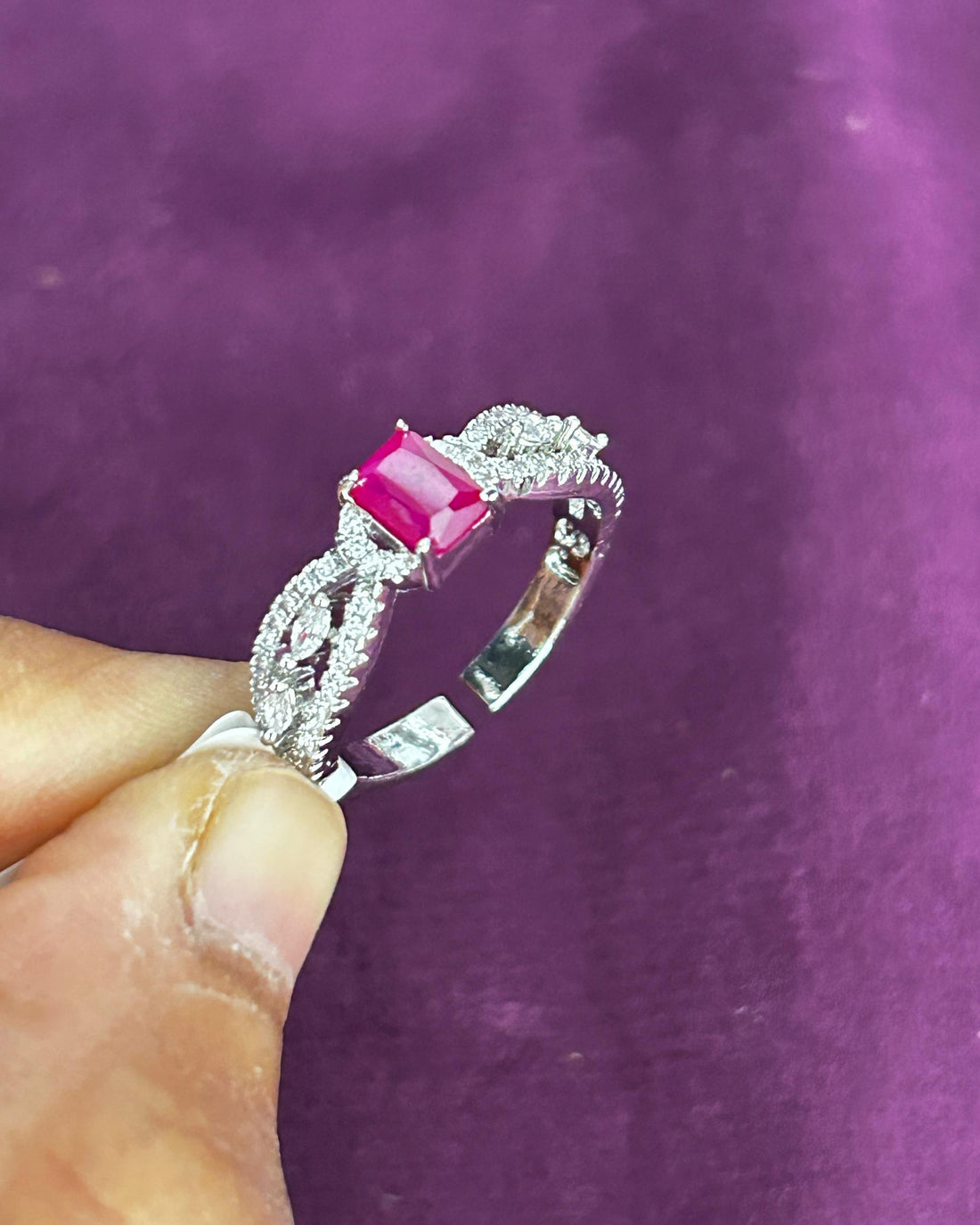 Emerald Cut Diamond Look Ring Silver Plated Adjustable – Red / Green / White Stone