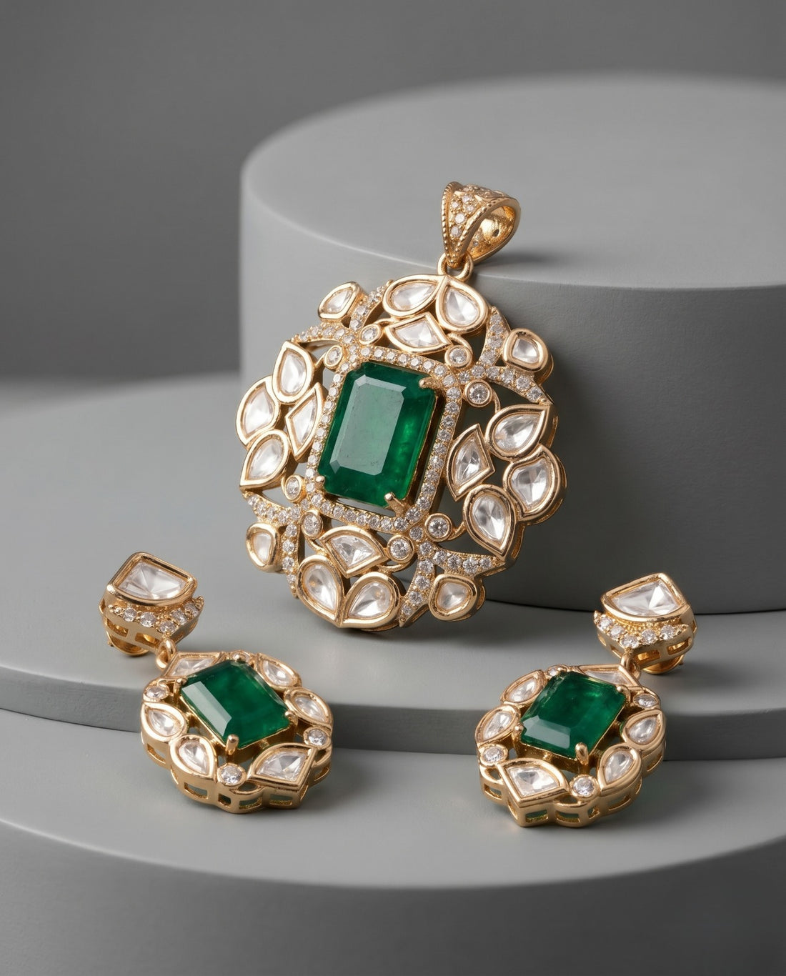 Marakata Noor Pendant Set – Emerald Green Moissanite Designer Jewellery Set