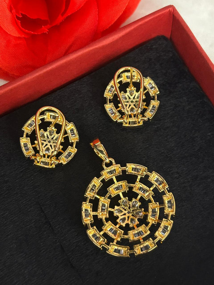 Varnika Radiant Diamond Pendant Set with Stud Earrings