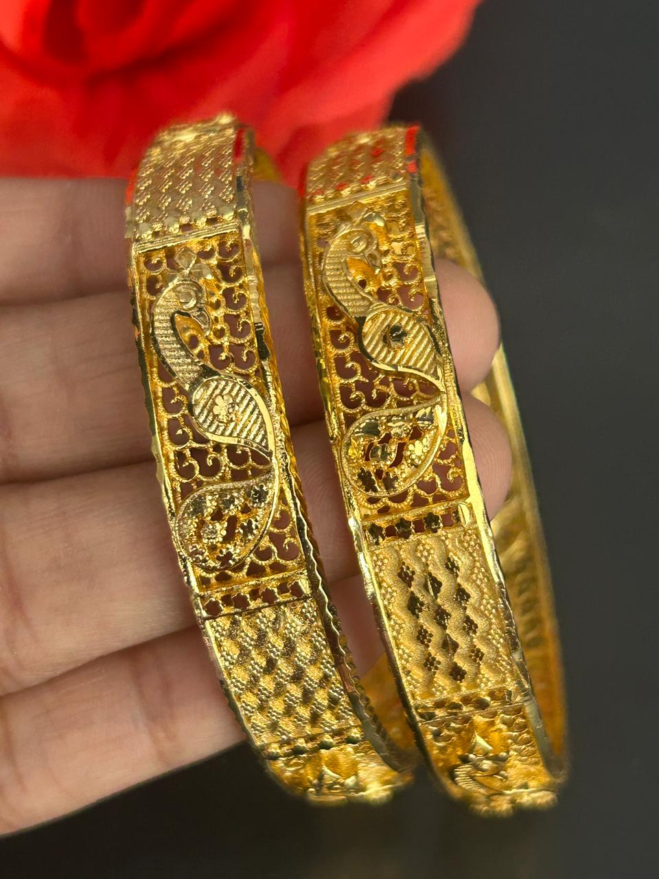 Mayuri Swarnrekha Peacock Design Daily Wear Bangles