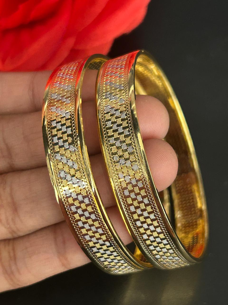 Aarunya Bangles Anti-Tarnish Daily Wear Gold Tone Bangles