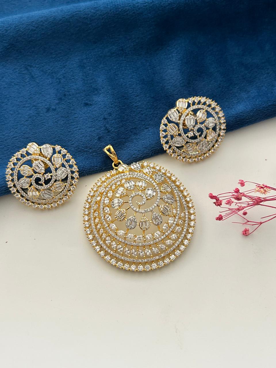 Varnika Noor Gold Tone Diamond Look Pendant Set