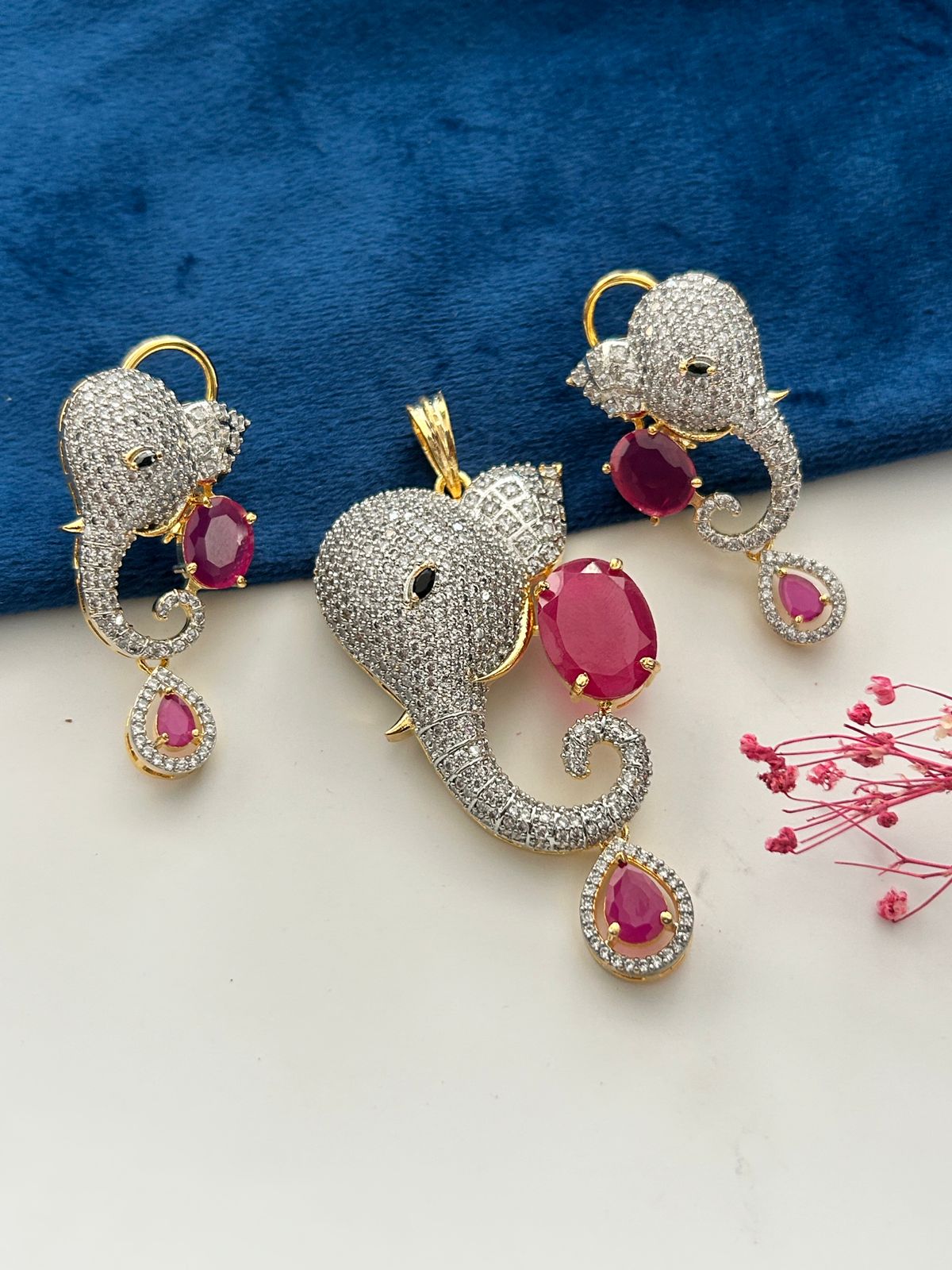 Gajraaj Emerald Elephant Designer Pendant Set