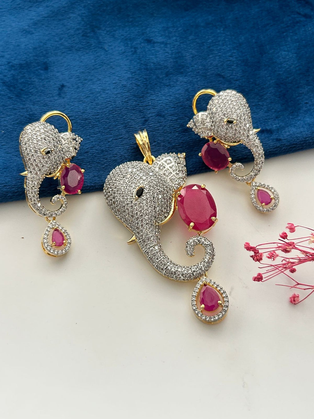 Gajraaj Emerald Elephant Designer Pendant Set