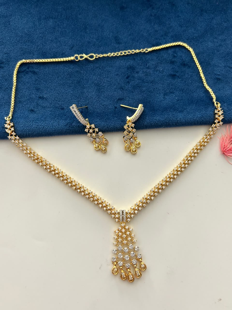 Varnika Diamond Drop Necklace Set