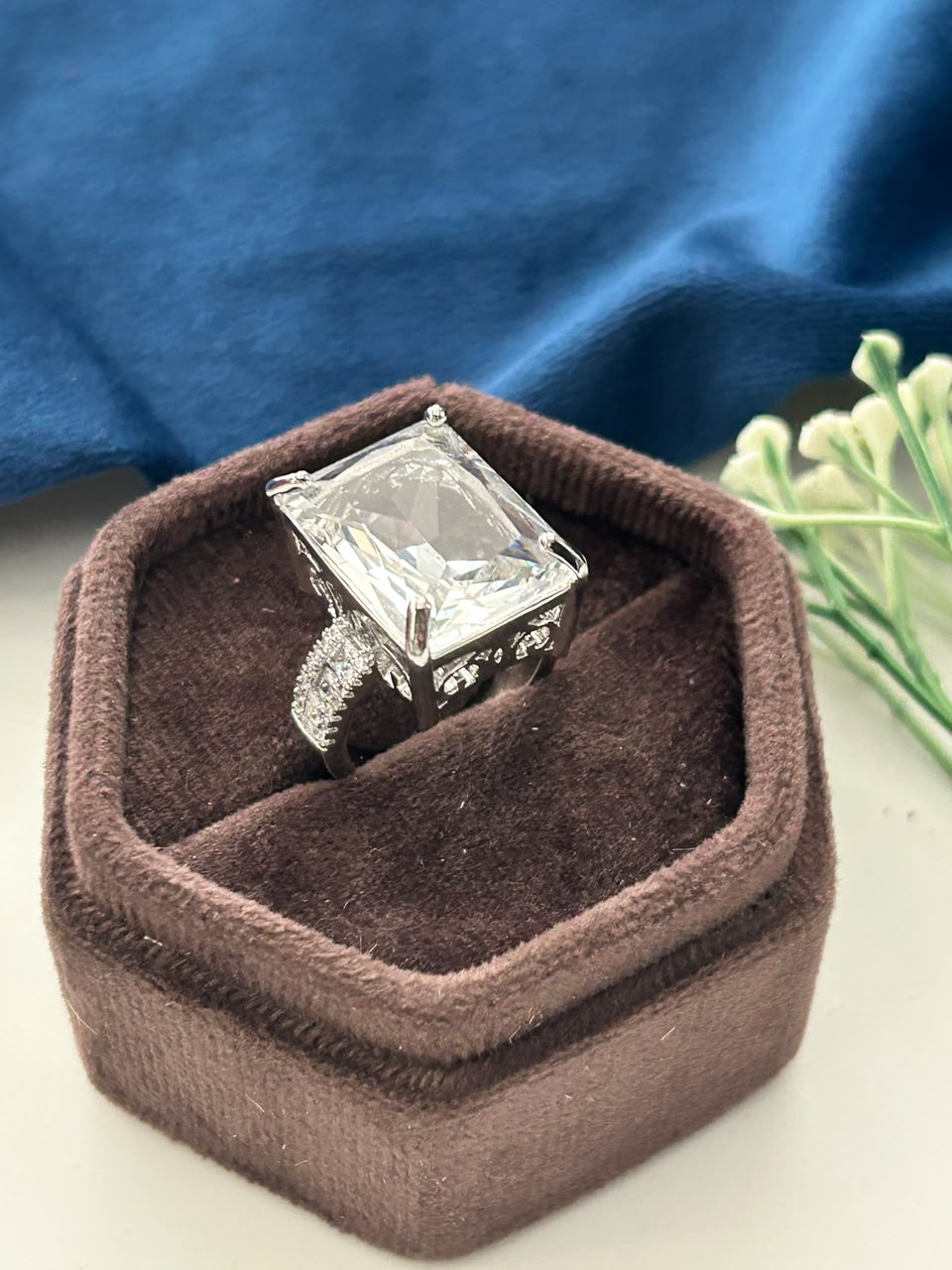 Aarvika Royale Solitaire  Statement Ring