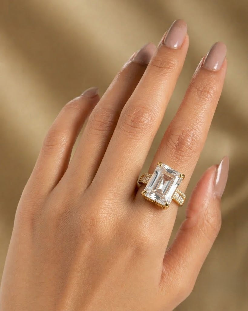 Aarvika Royale Solitaire  Statement Ring