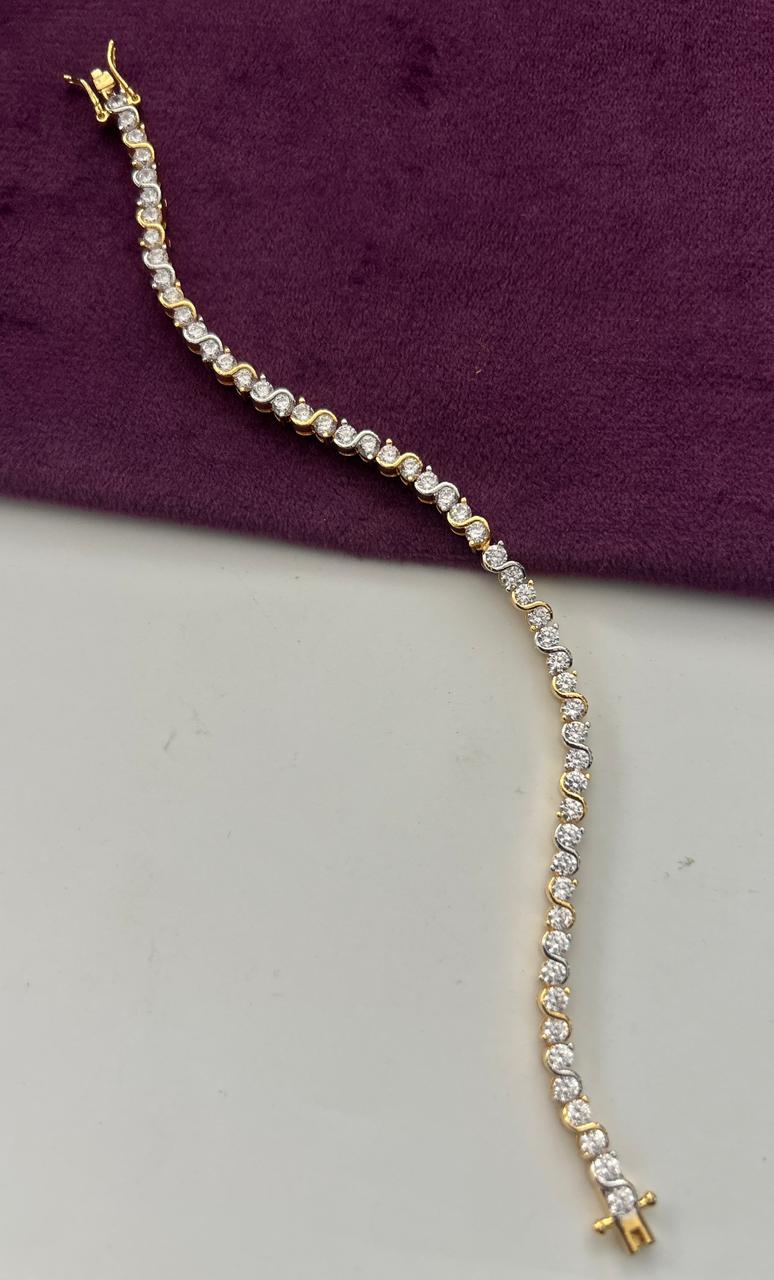 Avni Sparkle Wave AD Tennis Bracelet