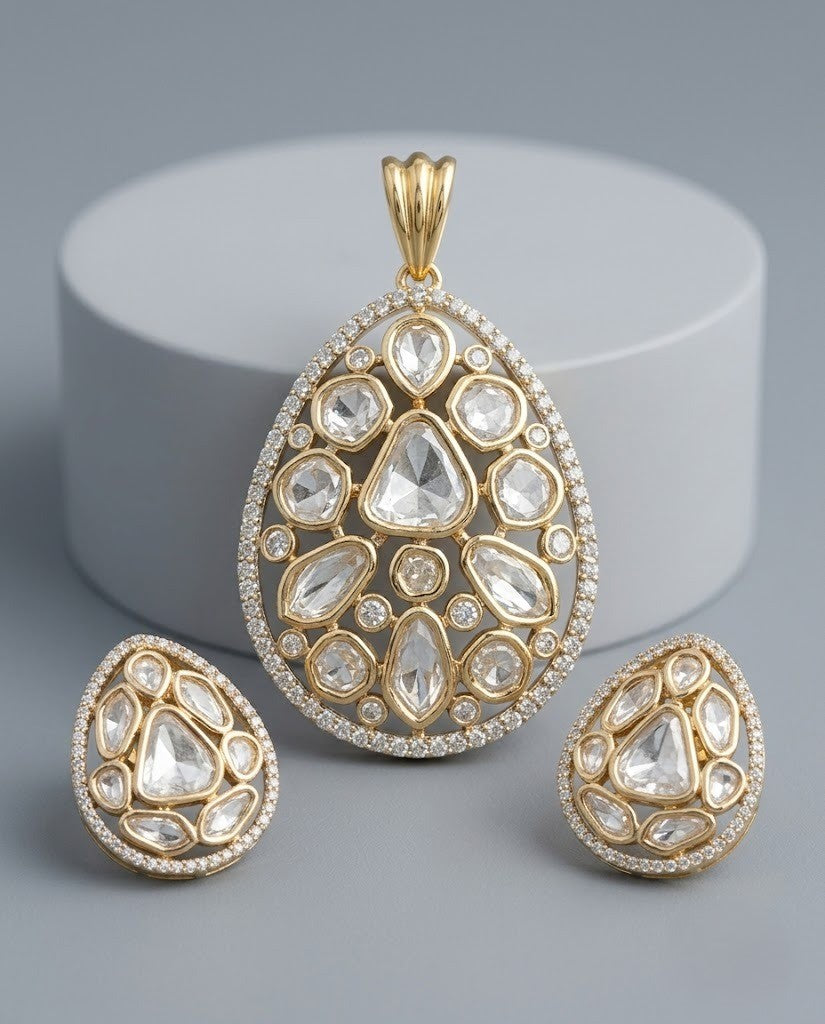Aadvika Moissanite Kundan Pendant Set – 18K Gold Plated
