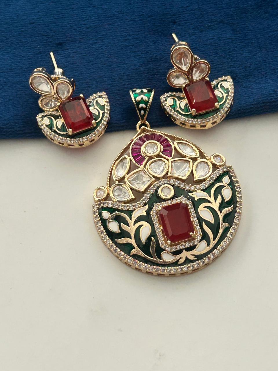 Zehra Ruby Moissanite Kundan Pendant Set – 18K Gold Plated