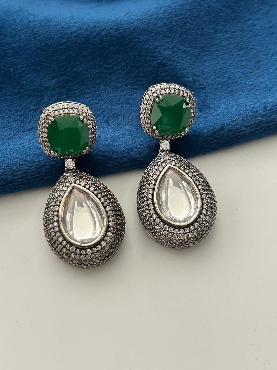 Zariya Premium Emerald CZ Diamond Teardrop Earrings