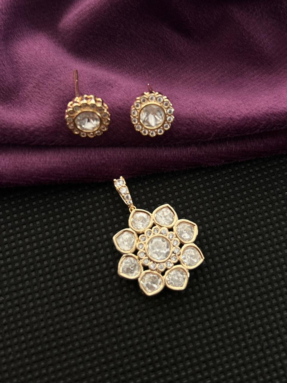 Noorpushp Kundan Pendant Set with Stud Earrings  Floral Jewellery Set