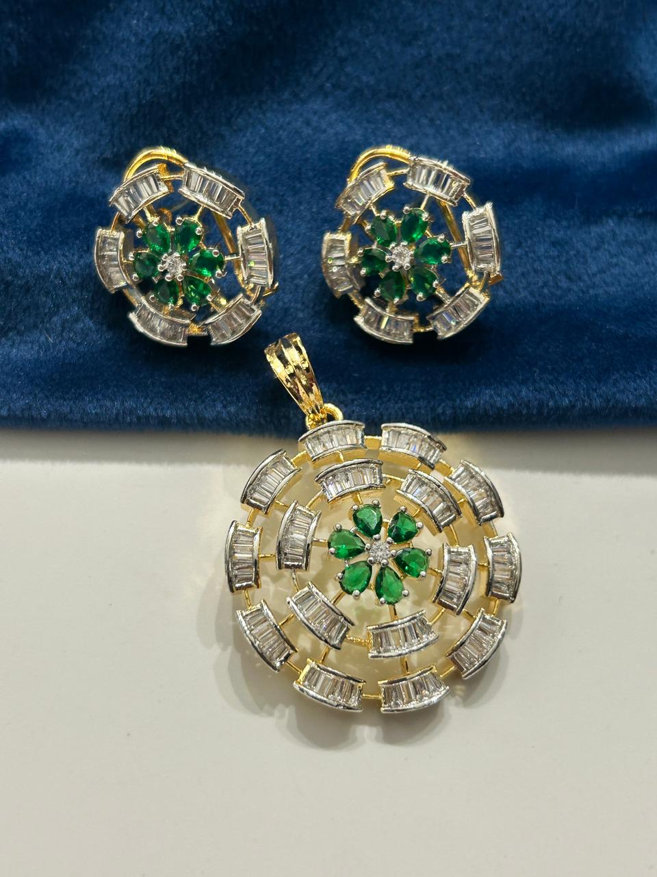 Gulnaar Bloom  Diamond Pendant Set for Women  with Screw Back Earrings