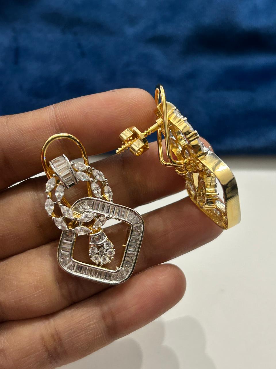 Aaranya Luxe Geometric Pendent &Screw Back Earrings Pendent Set for Women
