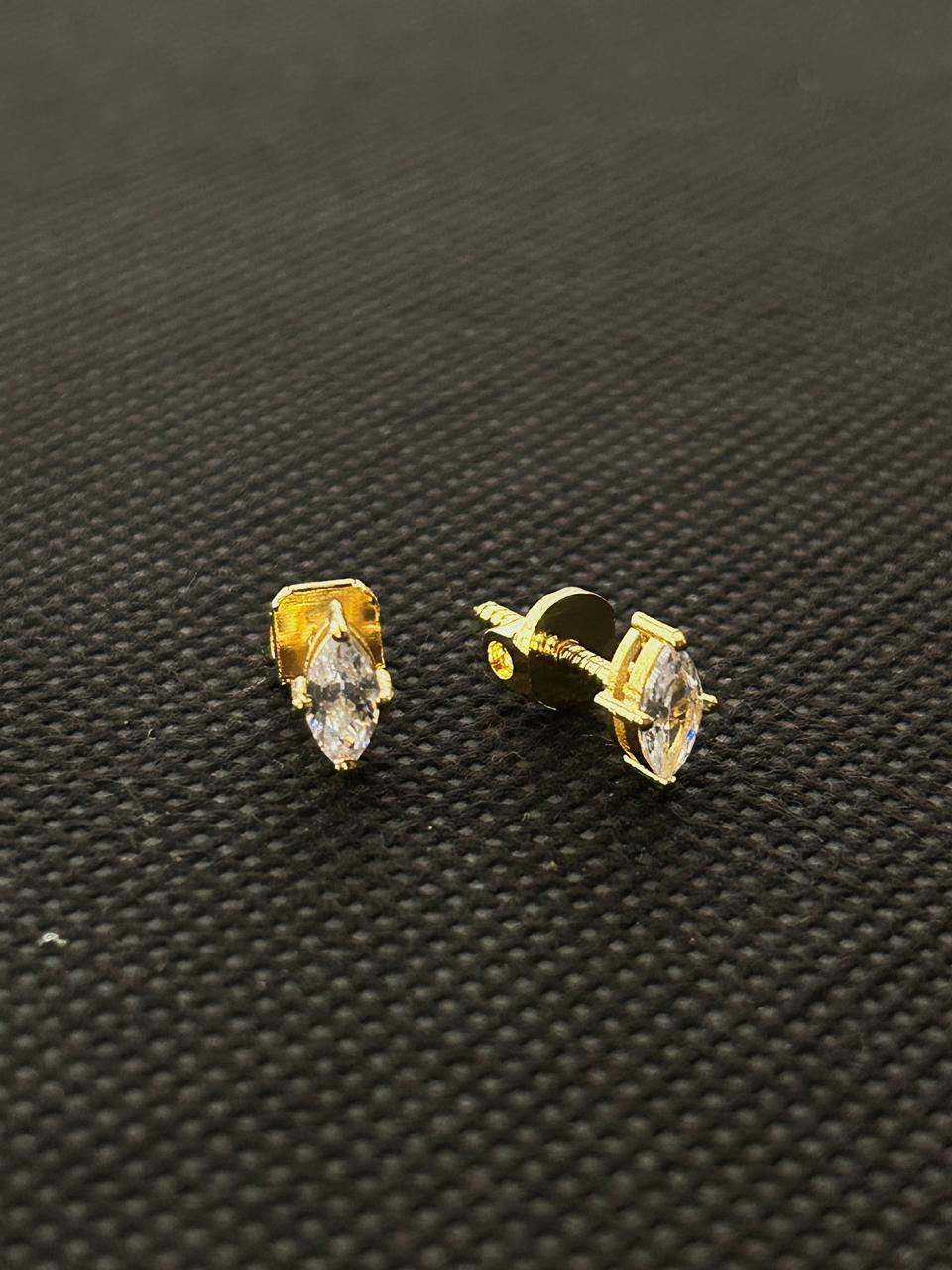 Sunehri Nayantara AD Stud Earrings