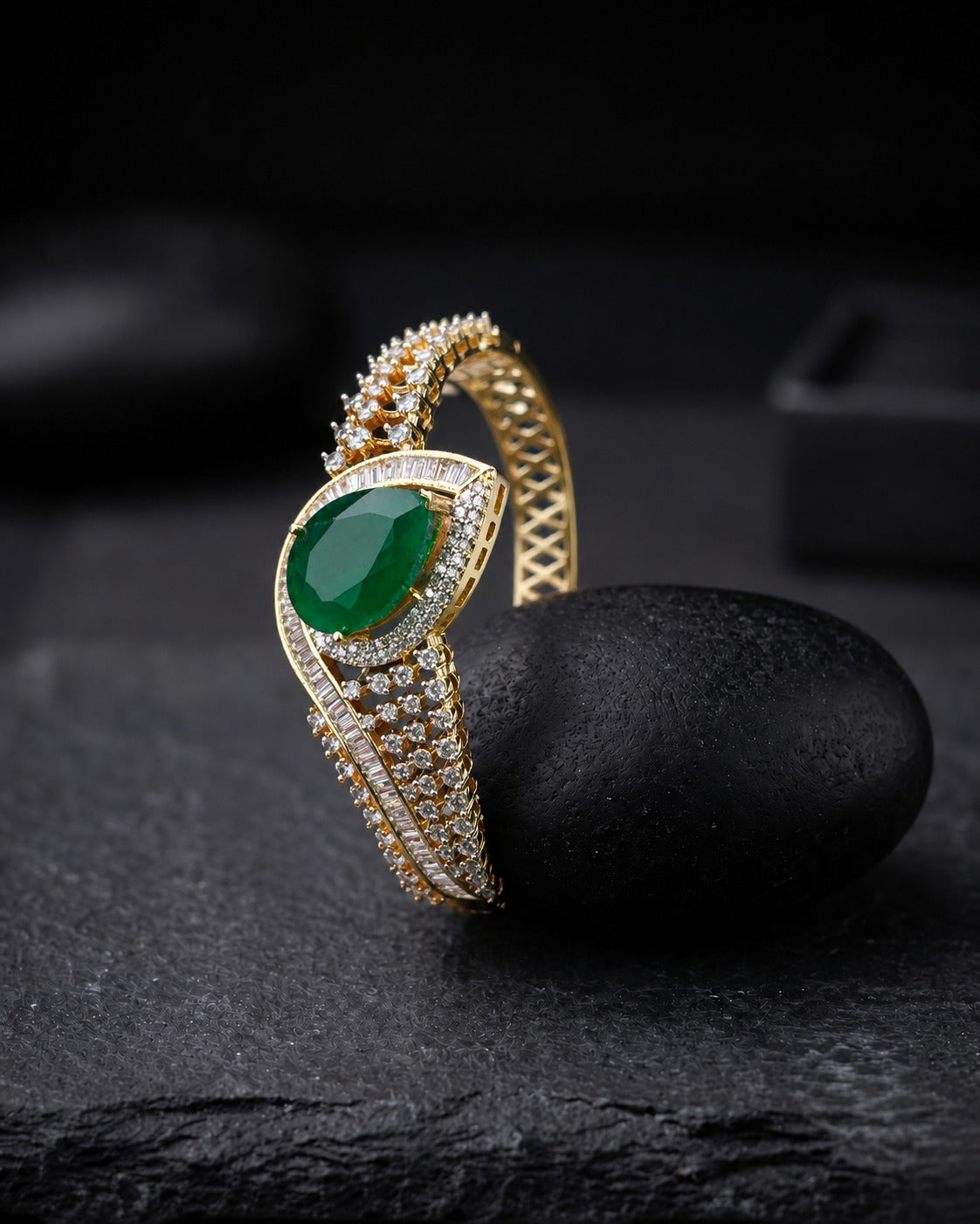 Aurelia Crest Bracelet For Women