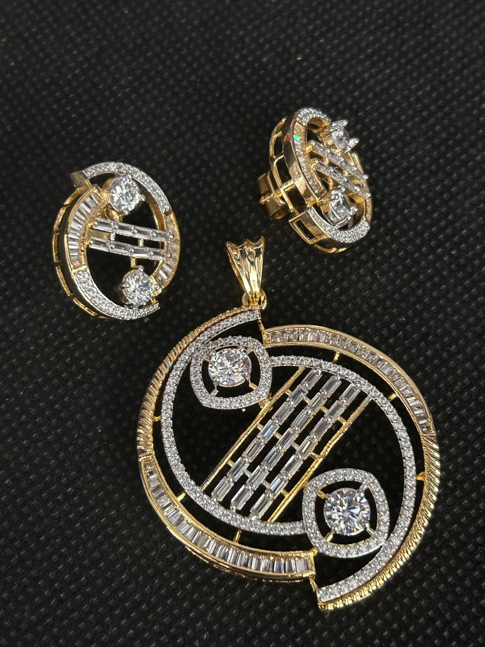 Green Stone Screw Back CZ Pendant Set