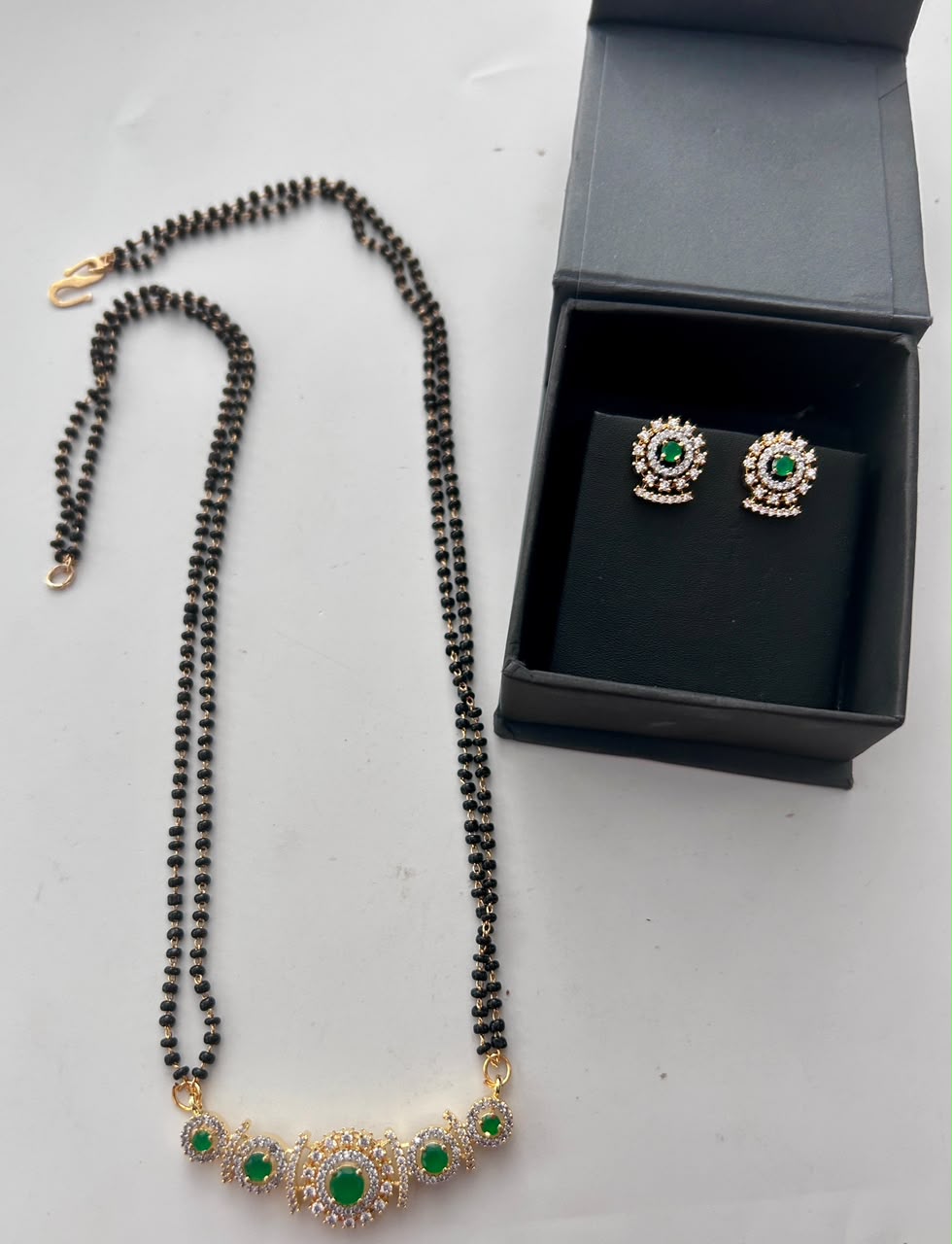 Myra Elegant  Mangalsutra Set