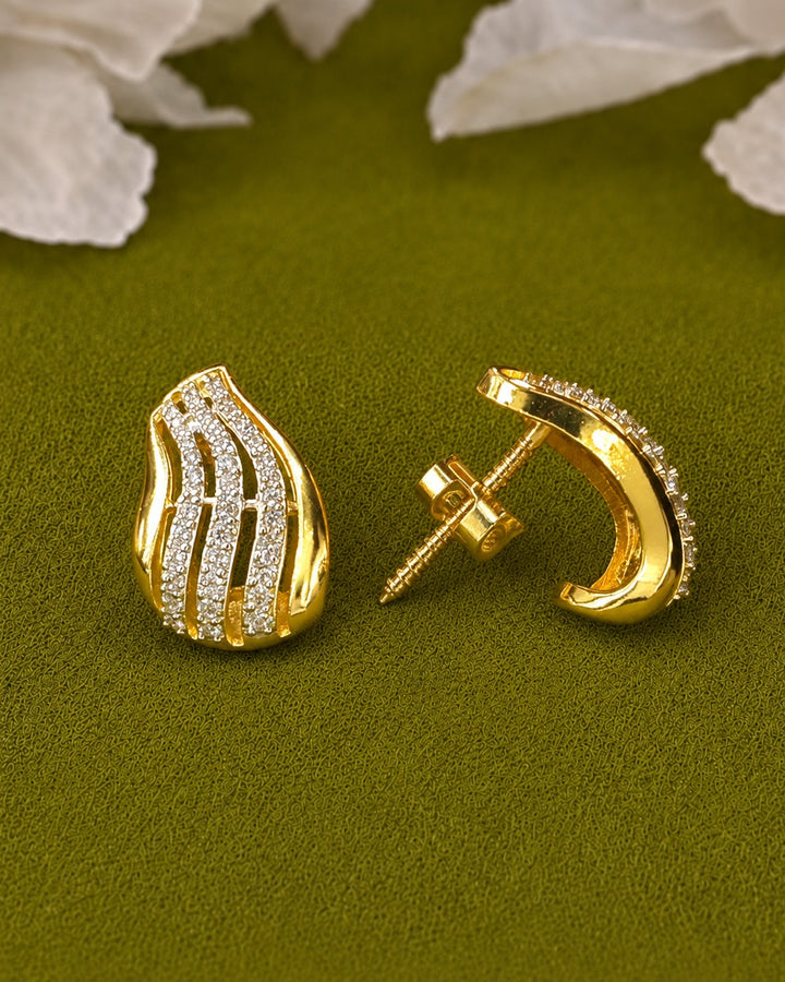 Iraaya Curve Sparkle Screw Back Studs Earrings