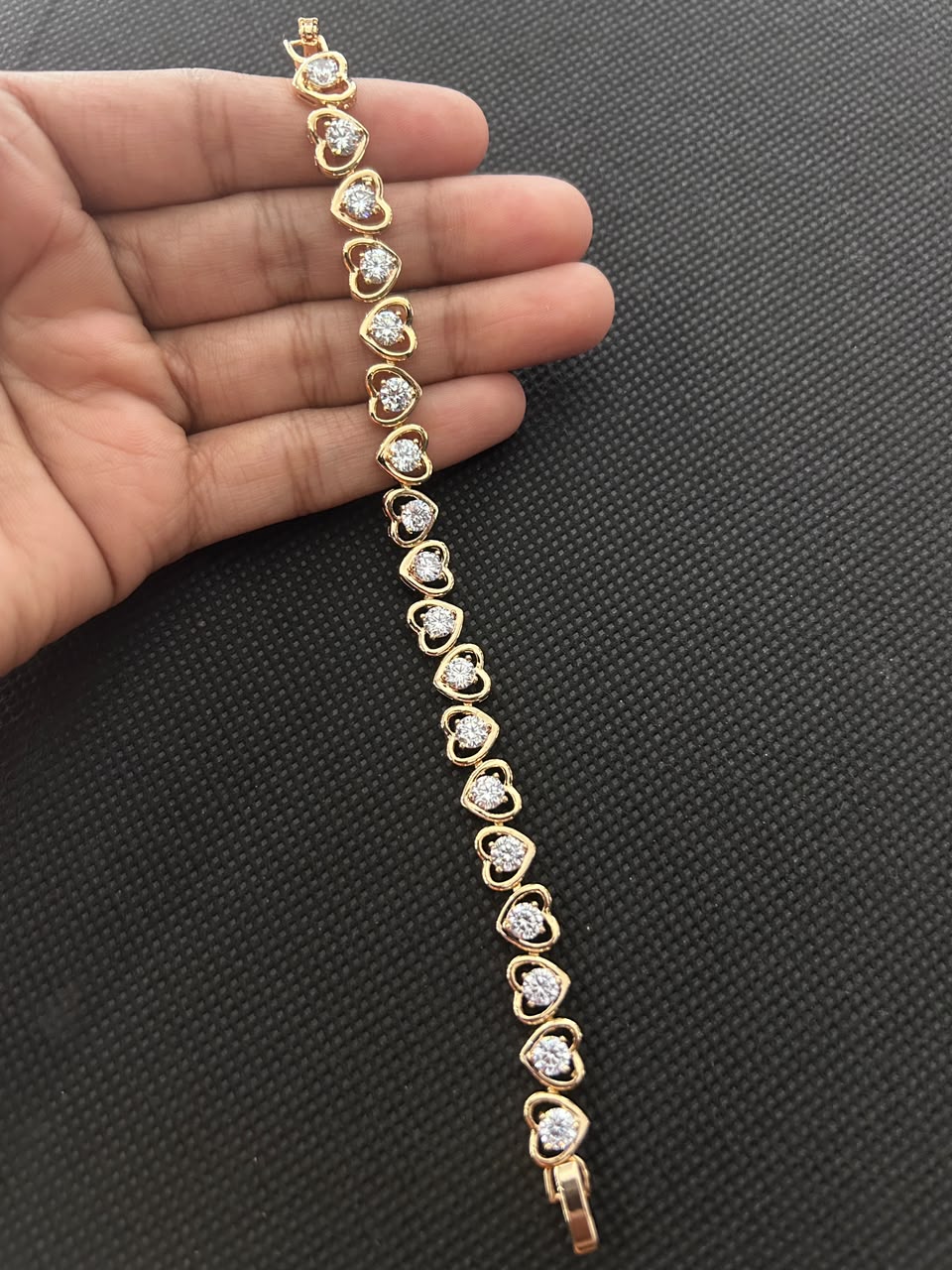Amoura Heart Solitaire Bracelet For Women