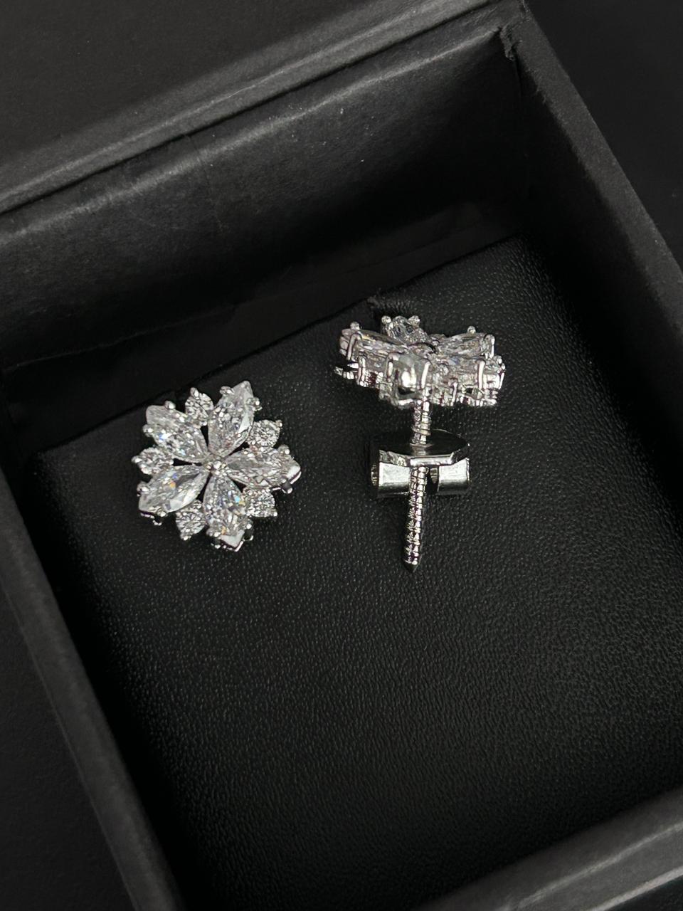 Vihana Floral Solitaire CZ Stud Earrings – Screw Back