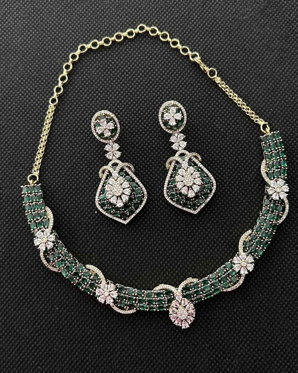 Aarvika Floral Luxe Diamond-Look Necklace Set