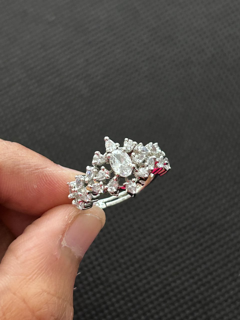 Kyara Oval Bloom Adjustable Ring
