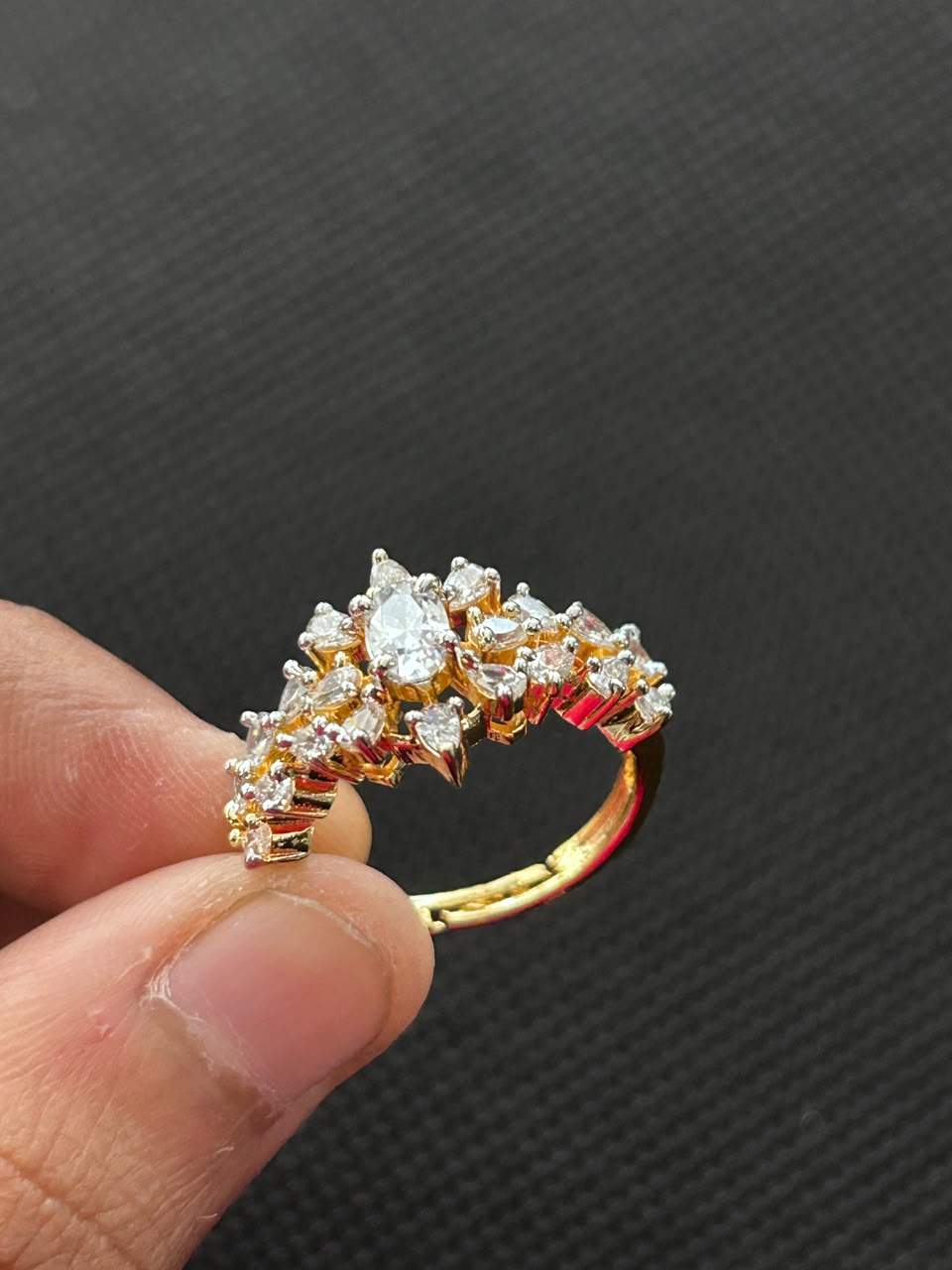 Kyara Oval Bloom Adjustable Ring