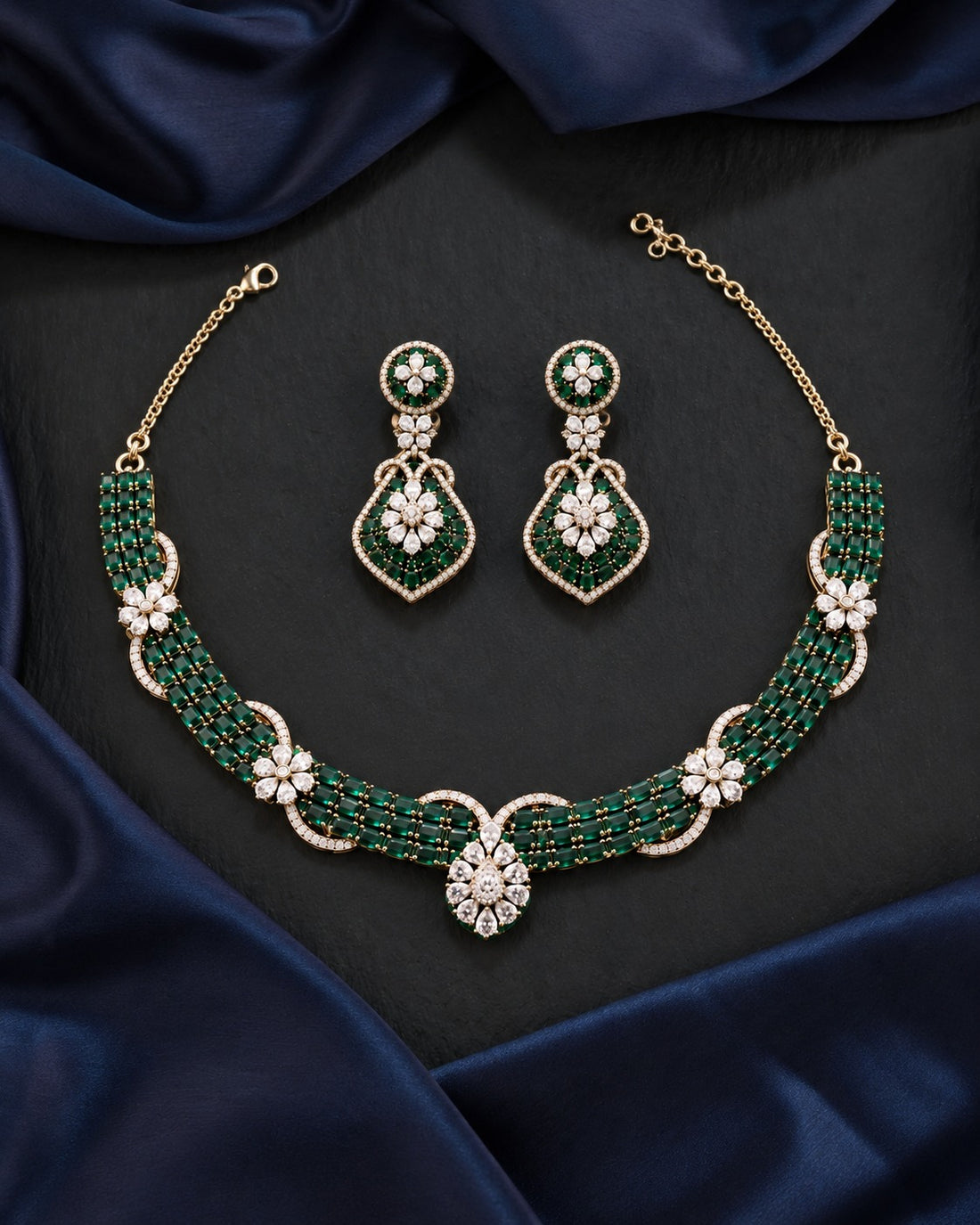 Aarvika Floral Luxe Diamond-Look Necklace Set