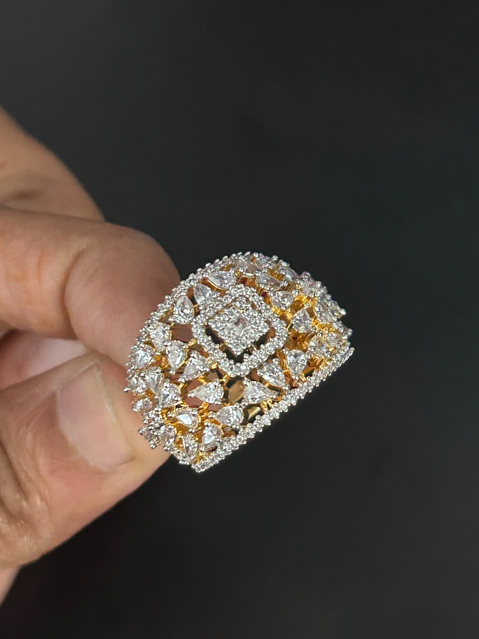 Aurelia Royal Cluster Adjustable Ring