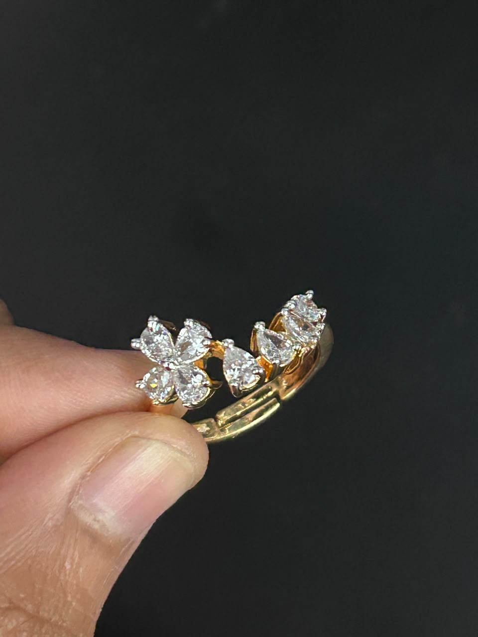 Aveline Floral Pear-Cut Adjustable Ring