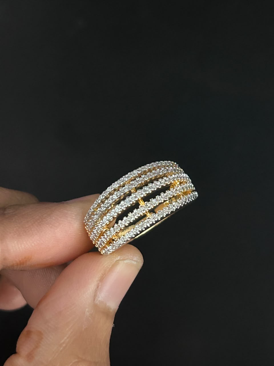 Zariya Multi-Line Sparkle Adjustable Ring