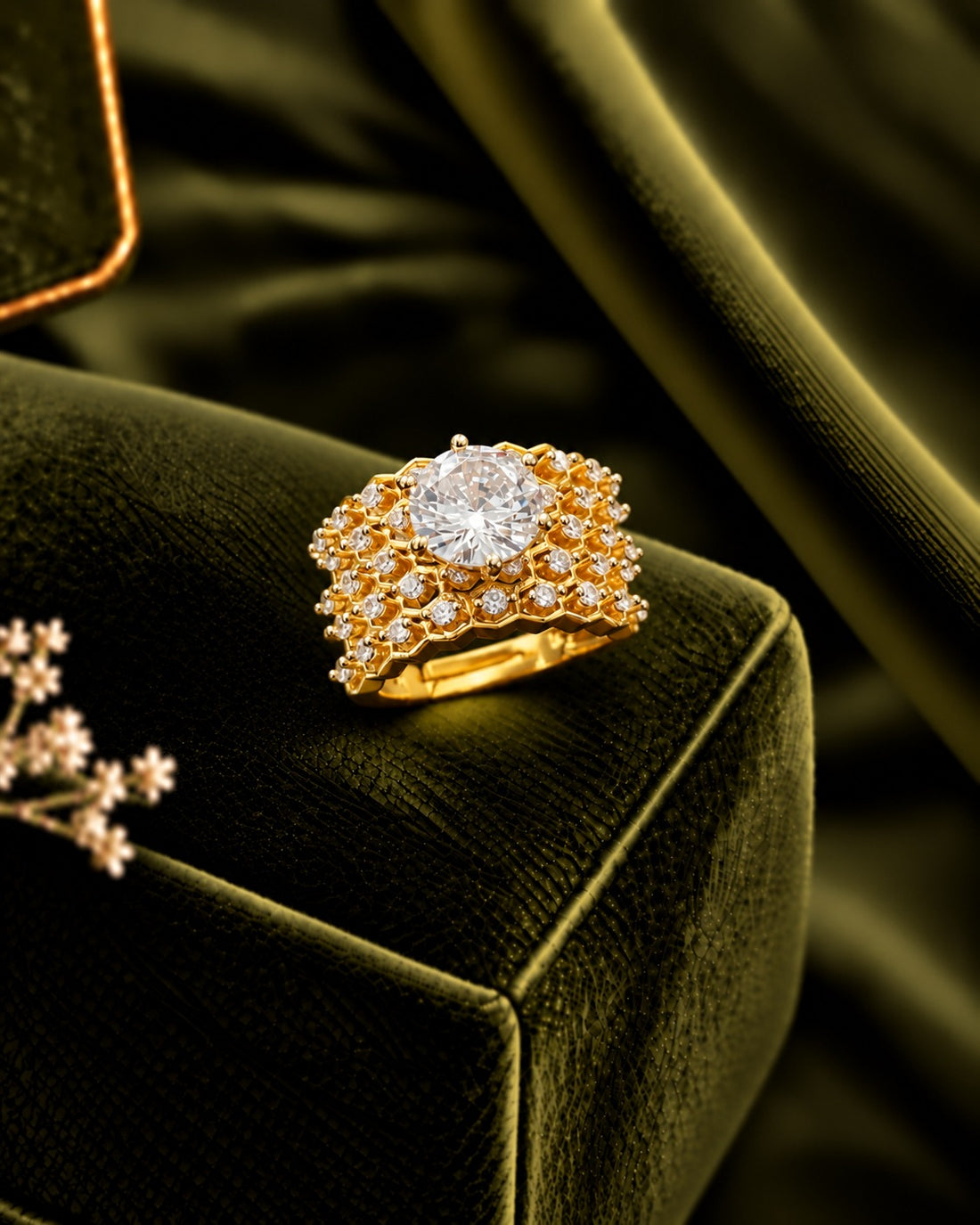 Aarvi Regal Solitaire Adjustable Ring