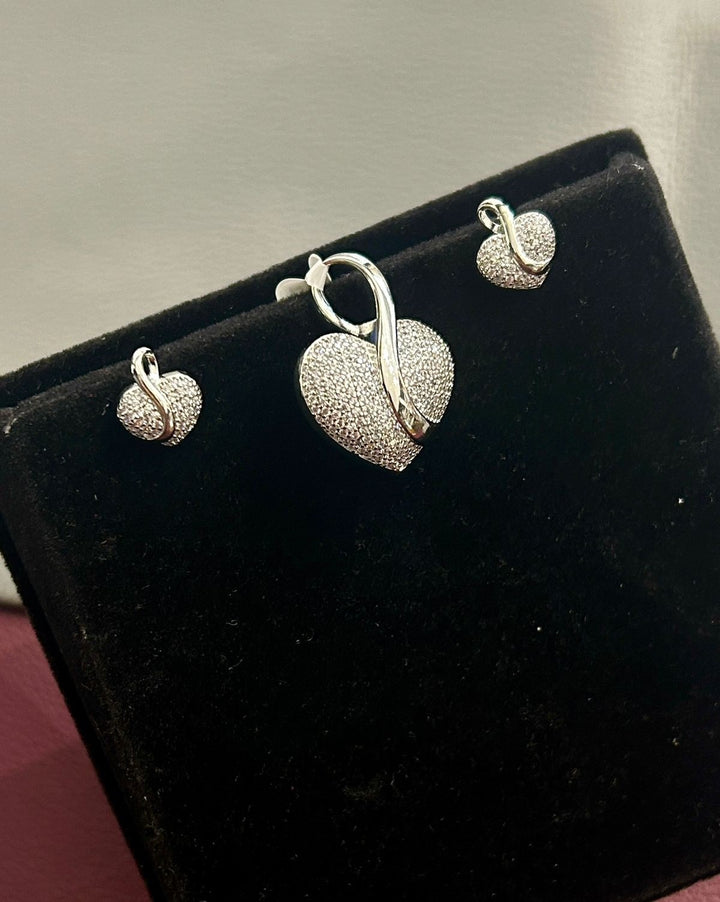 Premium Sparkle Heart Twist Pendant Set in Silver Plated Finish