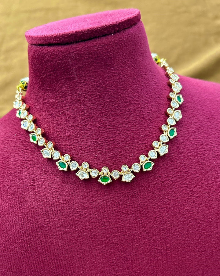 Available Colour White Green Maroon Elegant Kundan Short Necklace Set Detailing Real Gold Tone with Earrings