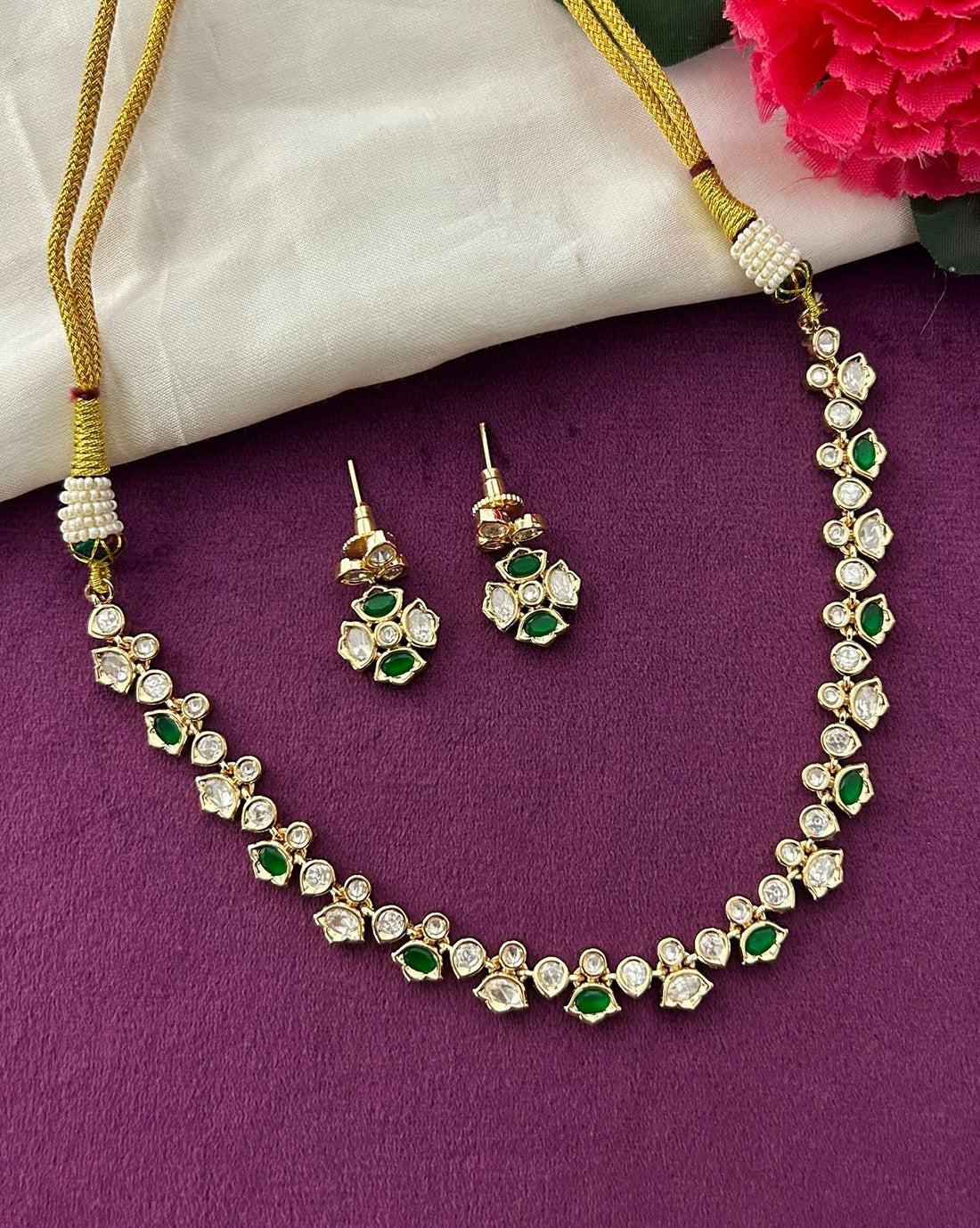 Available Colour White Green Maroon Elegant Kundan Short Necklace Set Detailing Real Gold Tone with Earrings