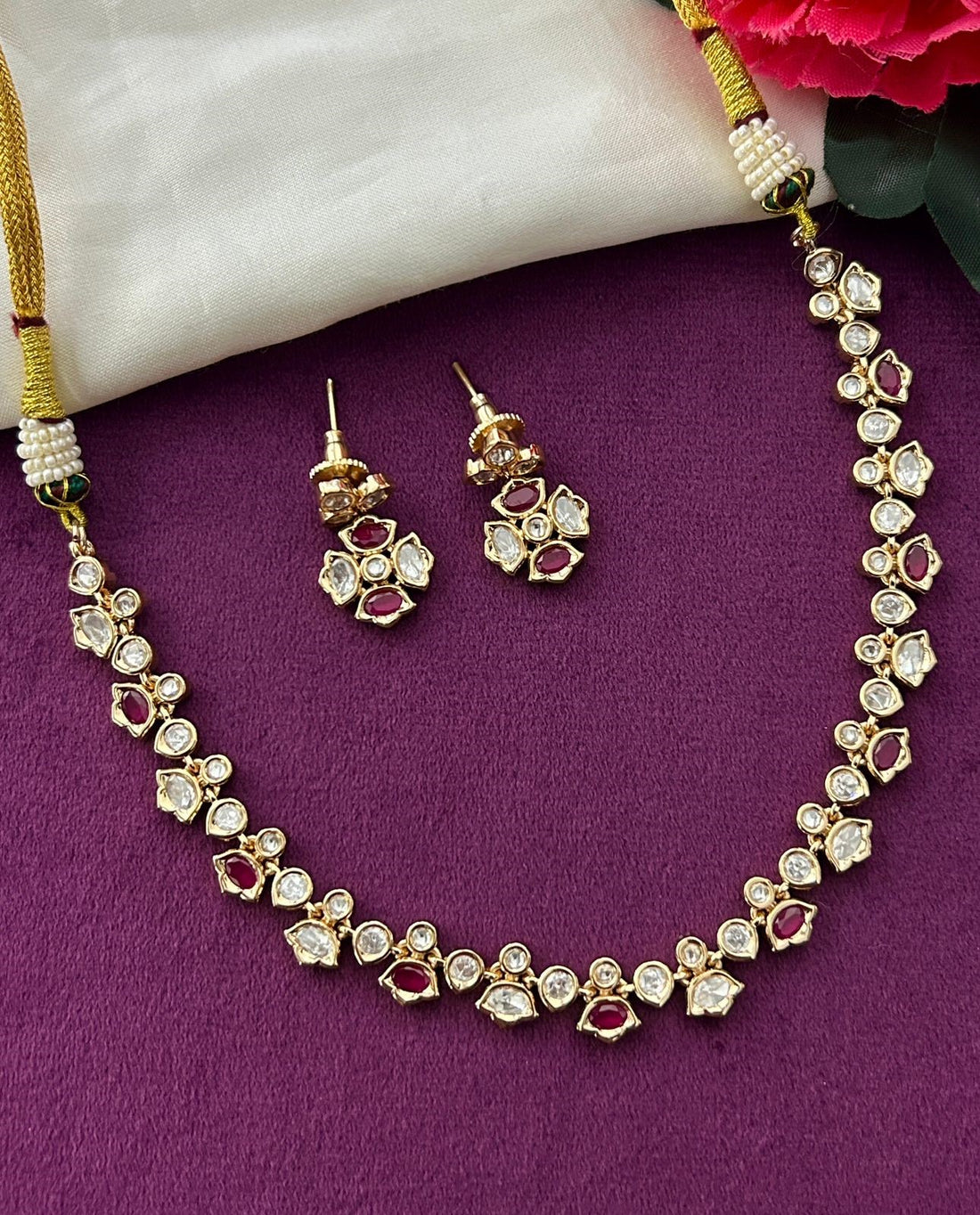 Available Colour White Green Maroon Elegant Kundan Short Necklace Set Detailing Real Gold Tone with Earrings