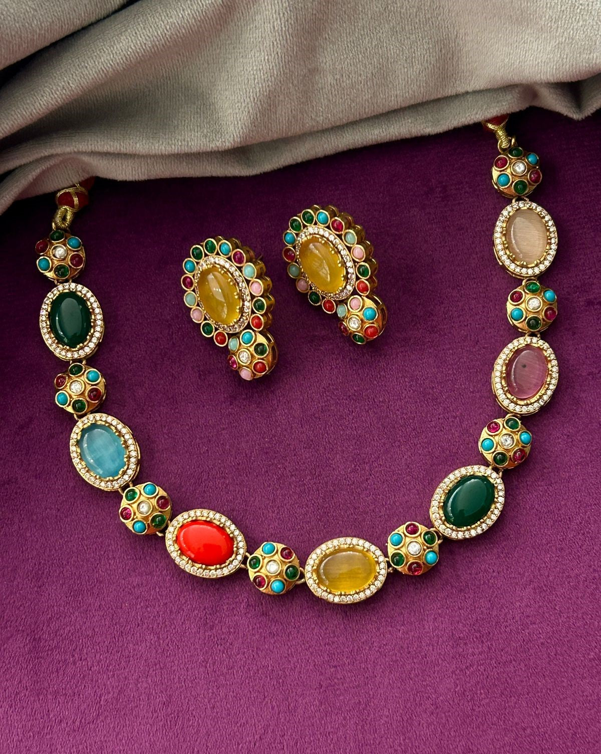Premium Multicolor Oval Stone Statement Necklace Set (Green / Red / Yellow Variants)
