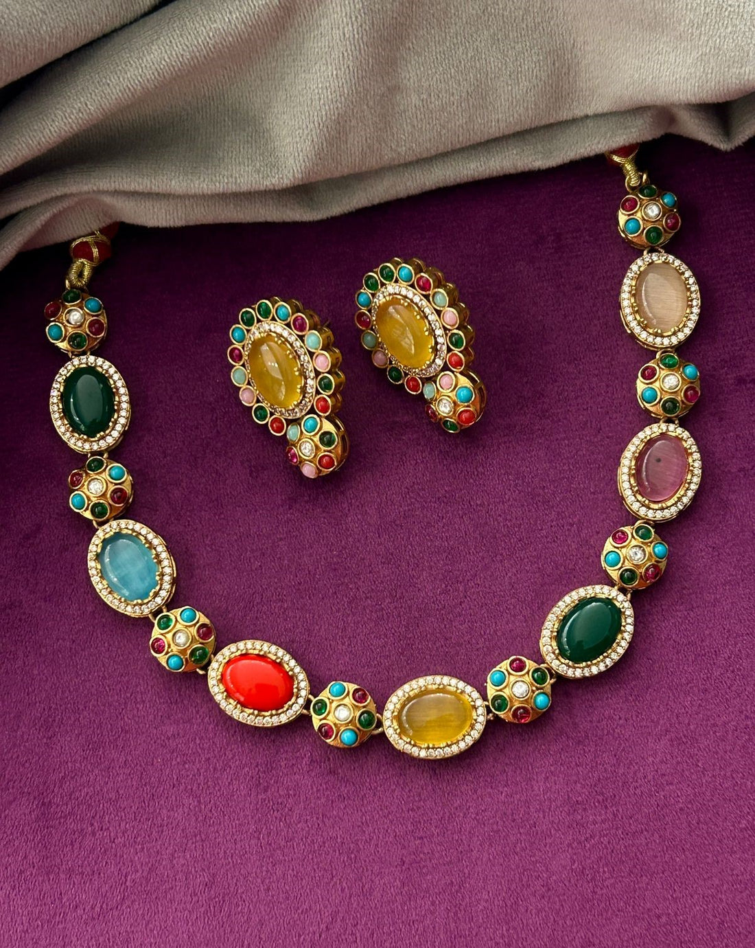 Premium Multicolor Oval Stone Statement Necklace Set (Green / Red / Yellow Variants)