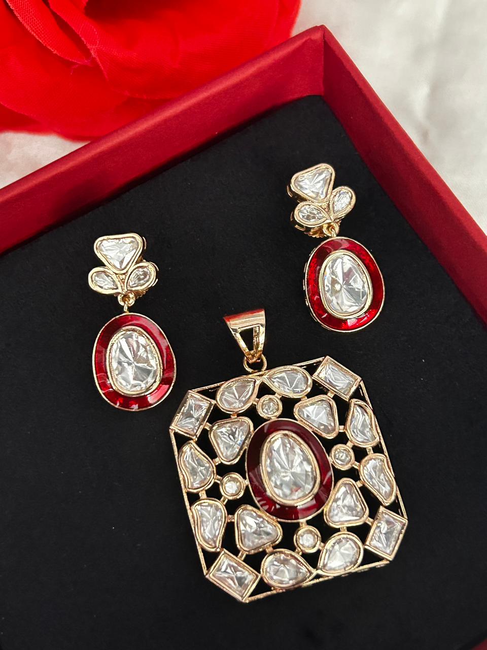 Neelanjali Moissanite Royale Pendant Set
